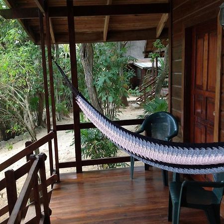 ווסט אנד Half Moon Resort (Adults Only) מראה חיצוני תמונה